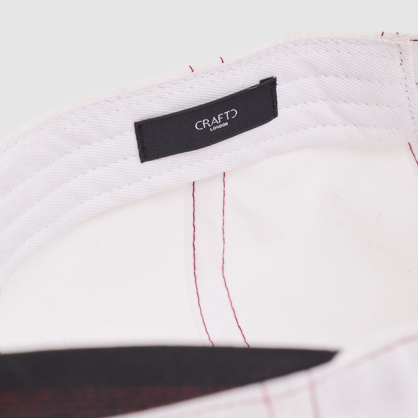 Gentlemen's Club Hat (White/Black)
