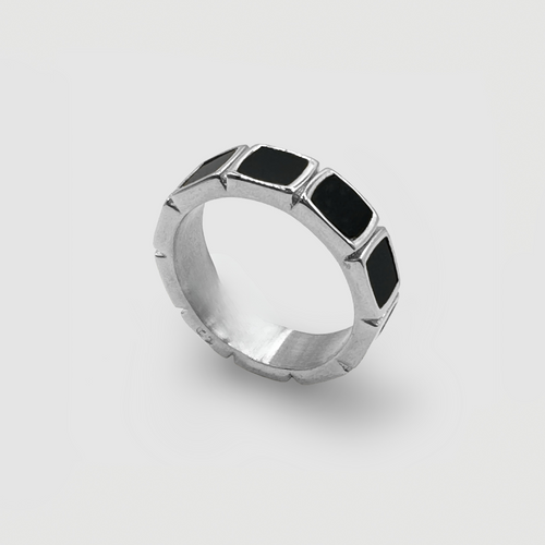 Onyx Stone Band Ring (Silver)