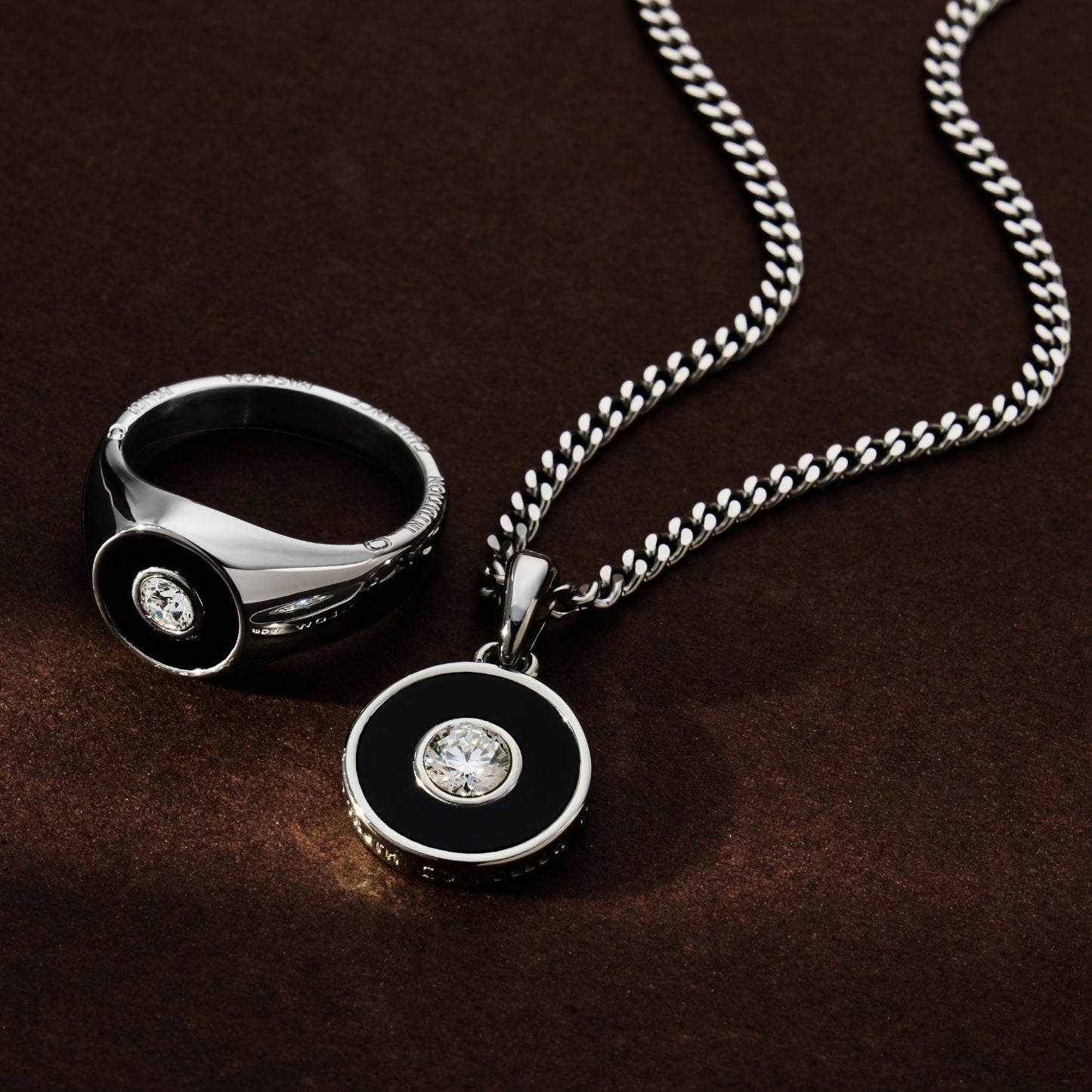 Onyx Round Gem Pendant (Silver)