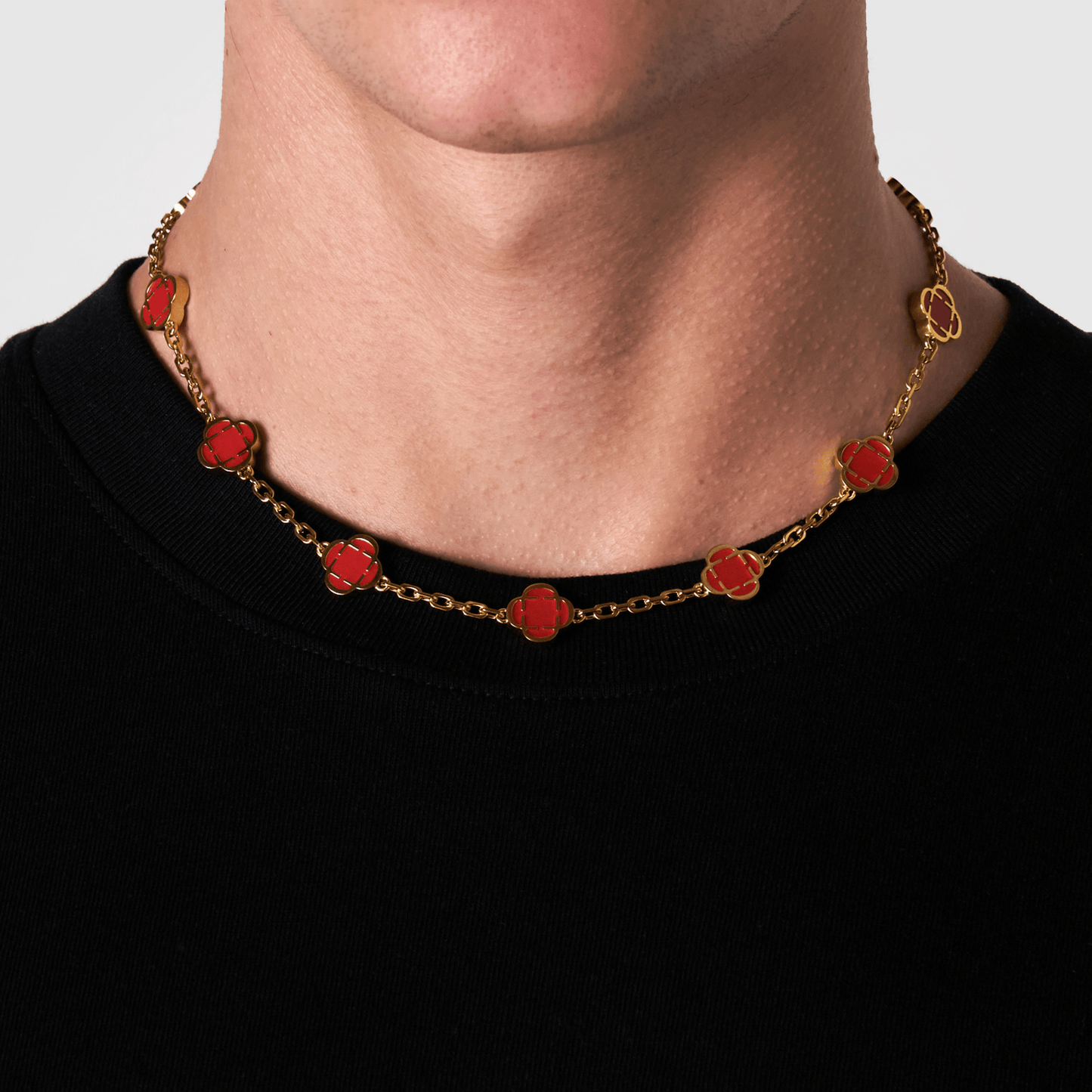 Light Red Clover Stone Necklace (Gold)