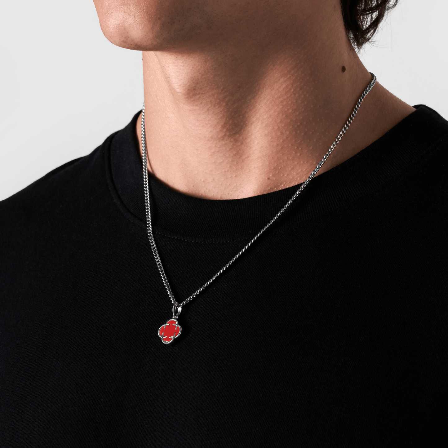 Light Red Clover Stone Pendant (Silver)