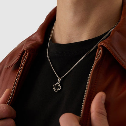 Onyx Clover Stone Pendant (Silver)